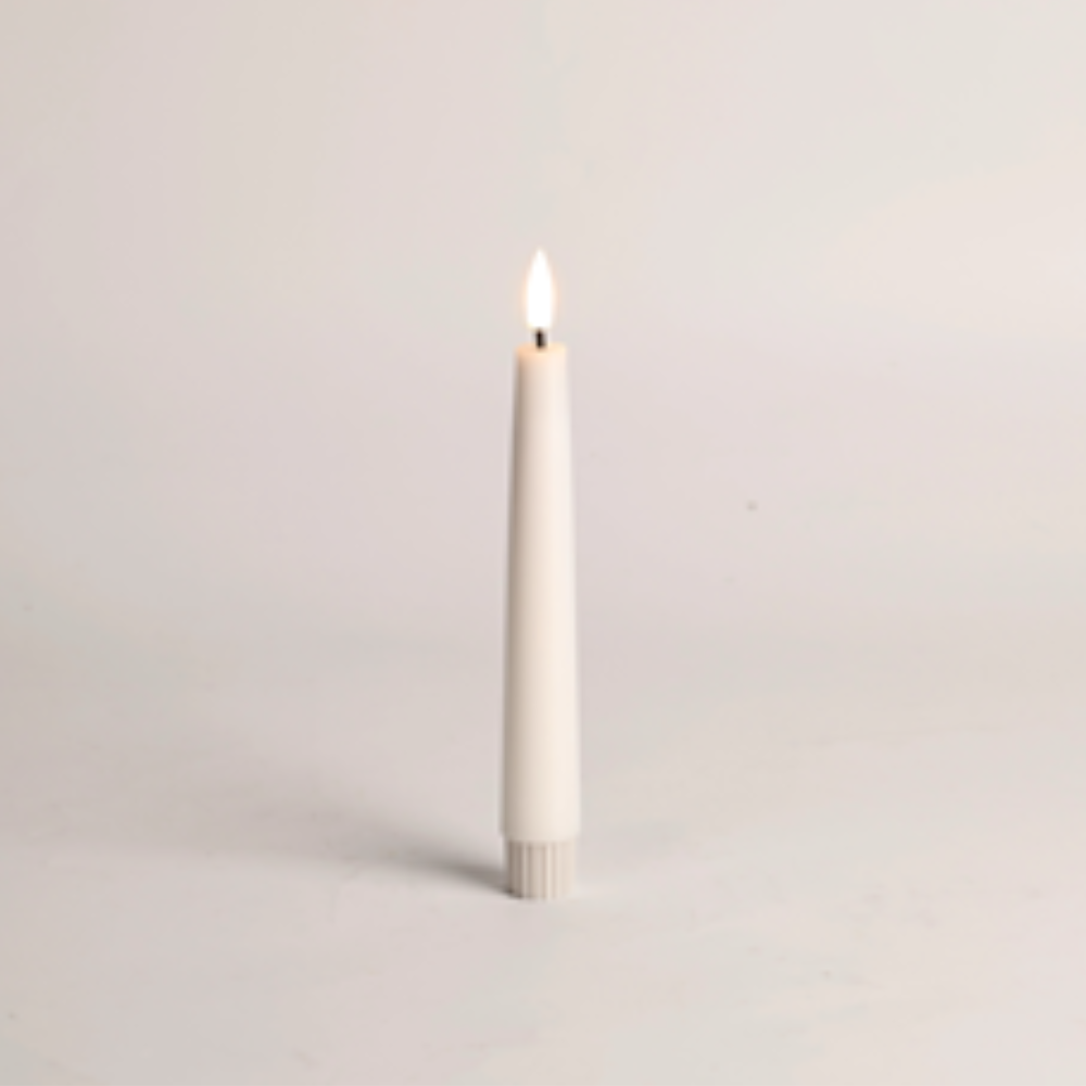 FLAMELESS CANDLES SHORT